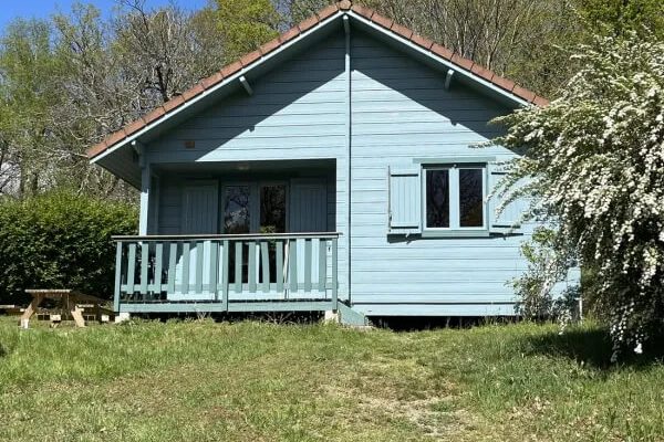 camping-lac-saint-pardoux-1