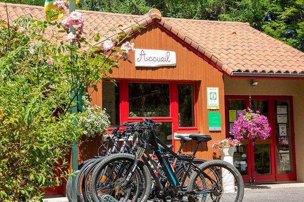 camping-lac-saint-velo